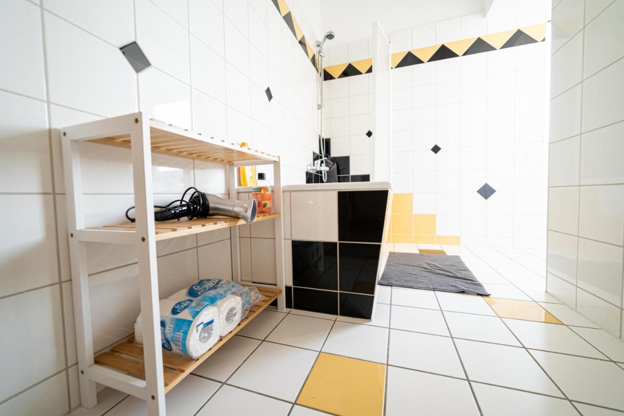 Fullhouse - Zwickau - R85 Apartments - Parking - 3 Beds - Nespresso Kültér fotó